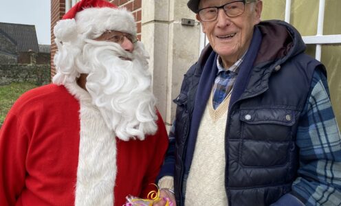 Père Noël visite nos anciens